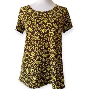 NWT Leaf Print Classic Tee